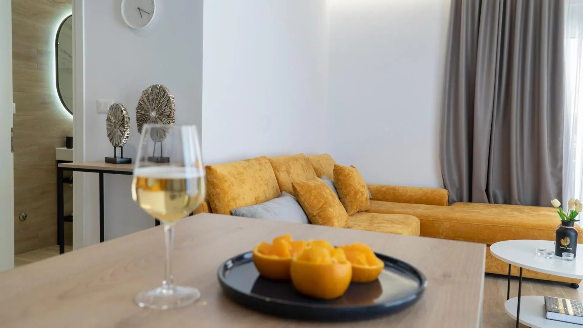 Mateo Apartments Sarande 0*,  Albania