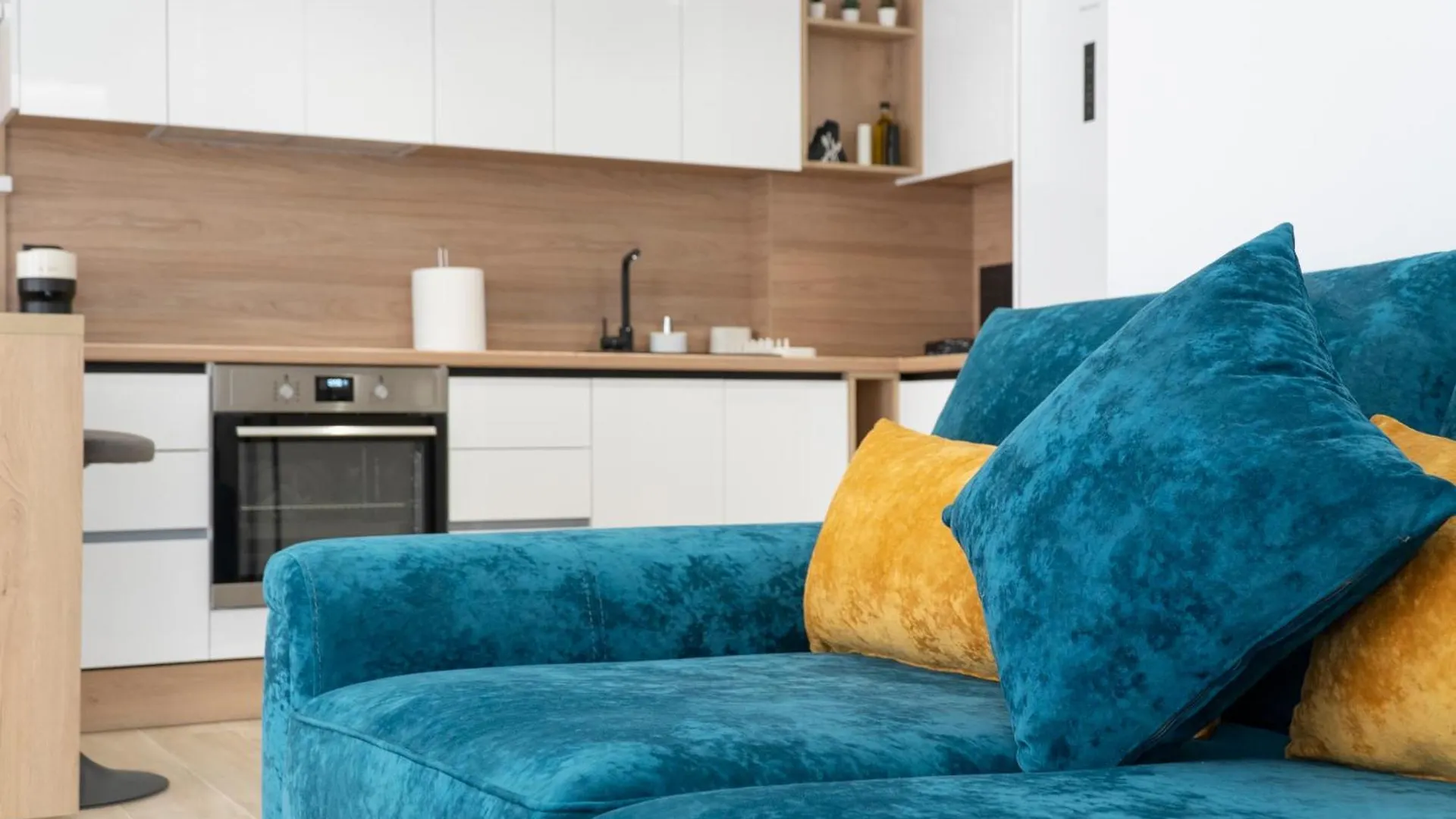 Mateo Apartments Sarande