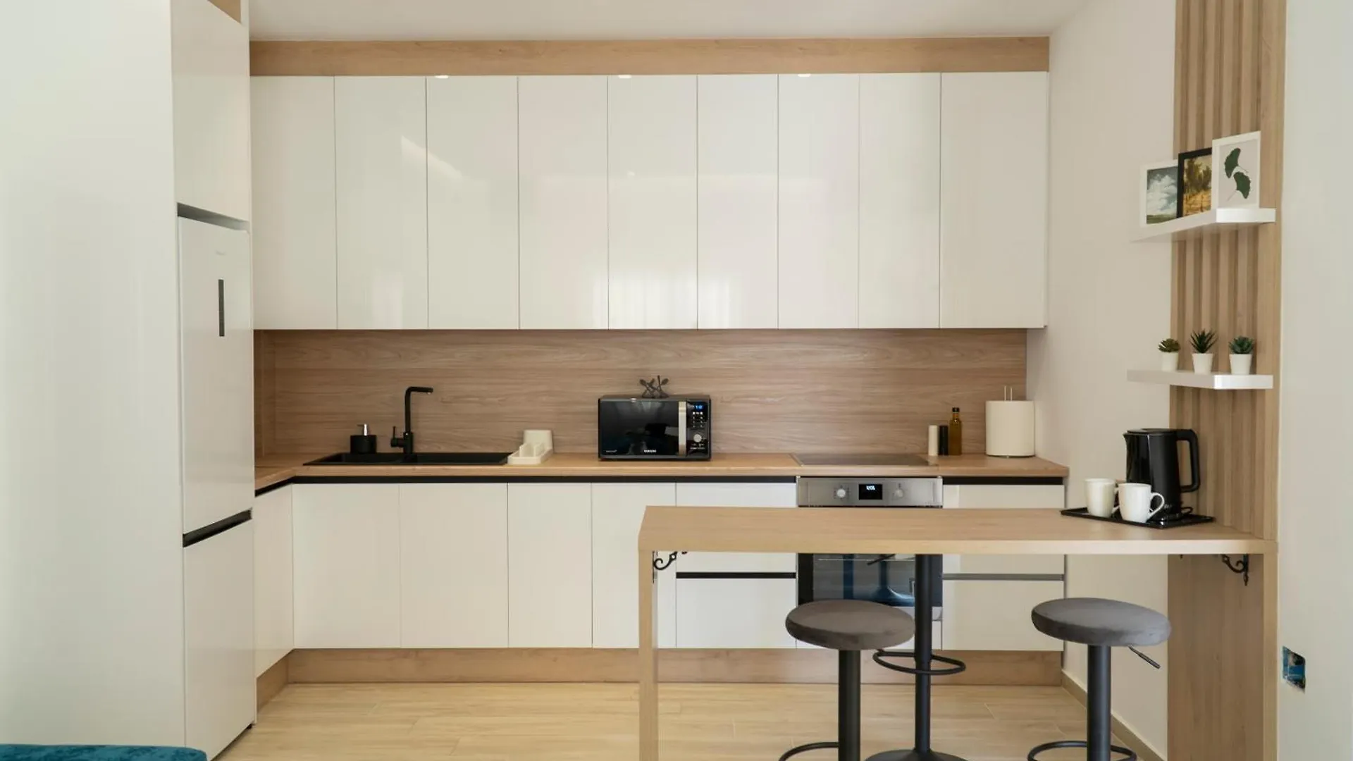 Mateo Apartments Sarande 0*,  Albania