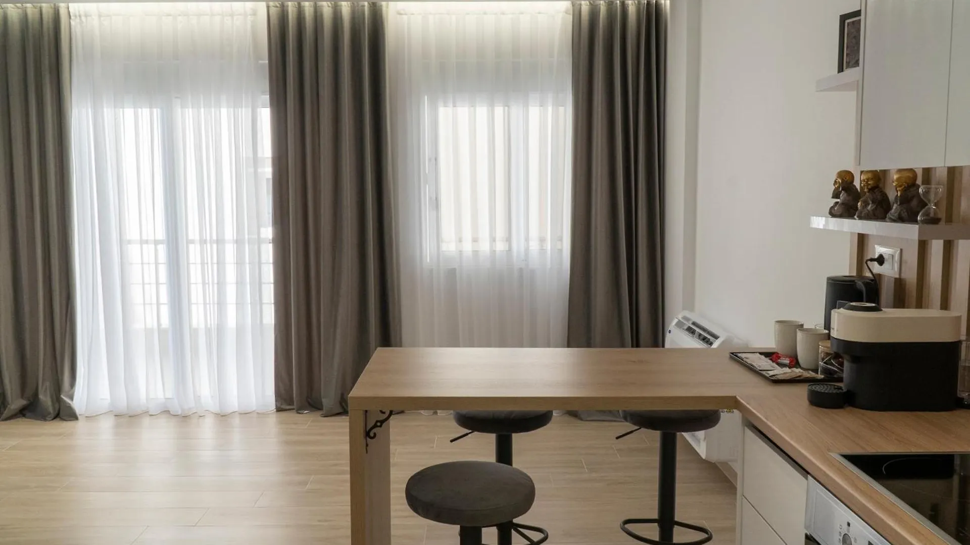 Mateo Apartments Sarande Albania