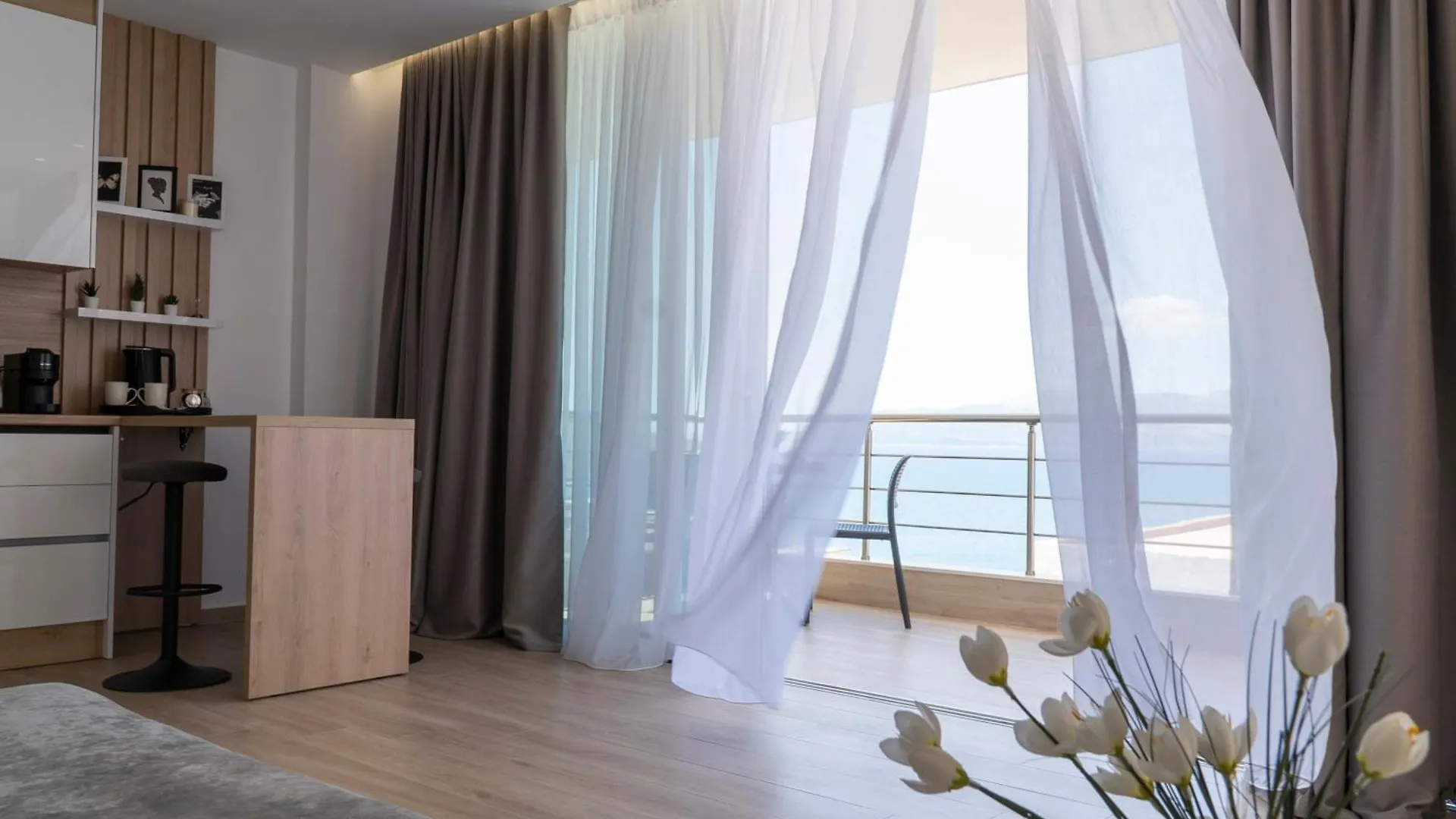 Mateo Apartments Sarande Albania